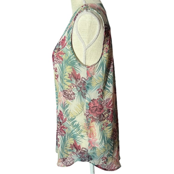 “Kut from the Kloth”Classy Sleeveless Blouse - Picture 4 of 12